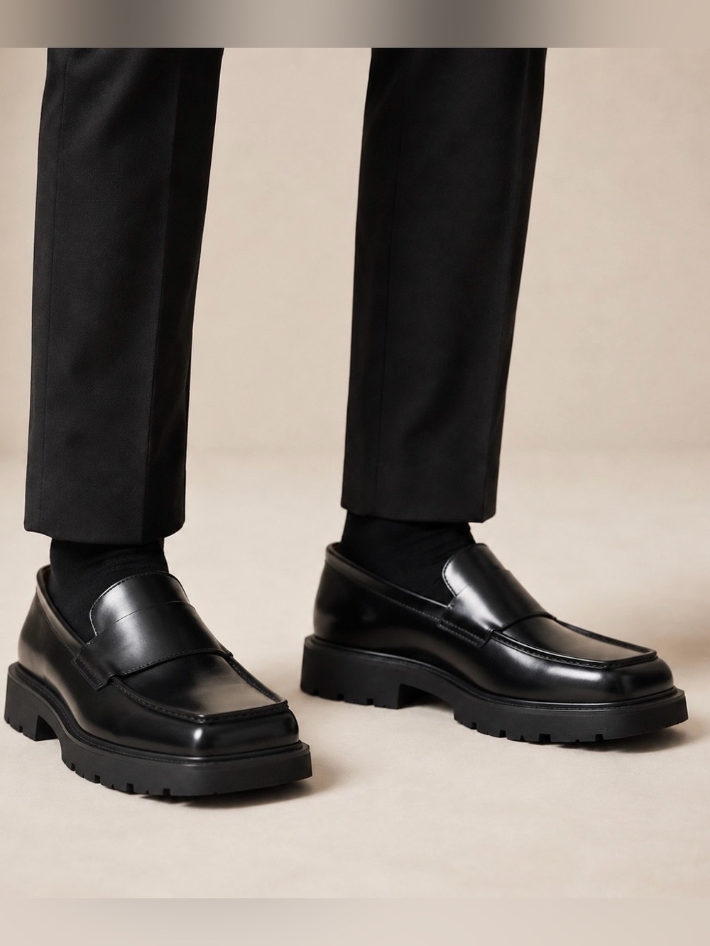 Sandro Paris H23 Square Loafers Black Leather Lug Sole EU 43 Men’s US 10